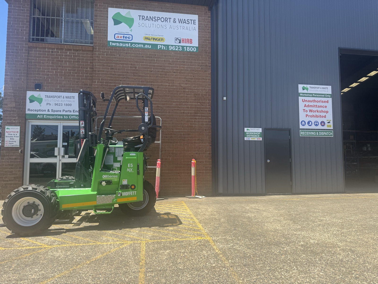 Moffett E5 NX at the TWS Australia workshop in North St Marys, Sydney